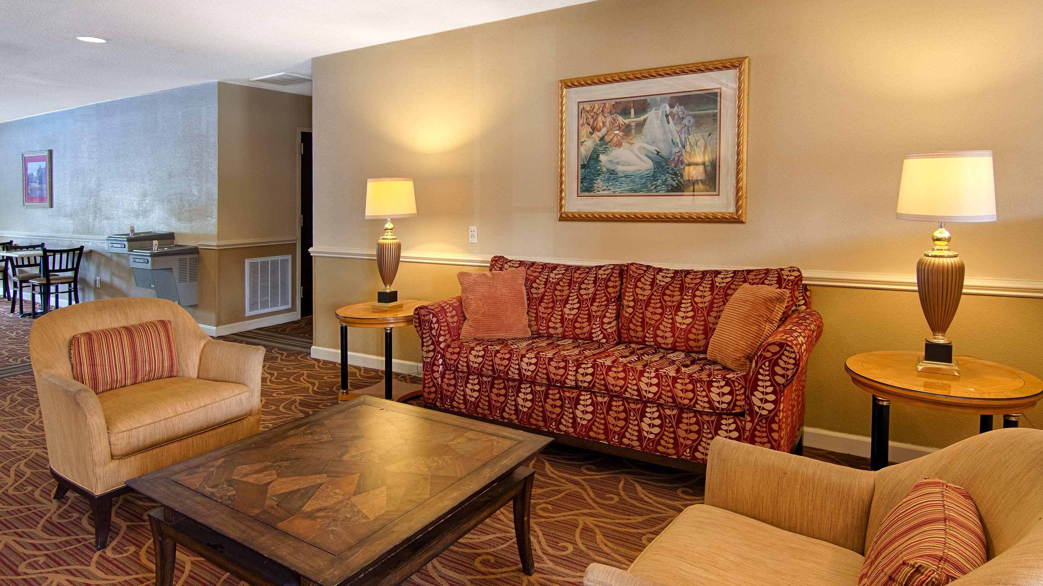 Surestay Plus By Best Western Tarboro-Kingsboro Interior photo